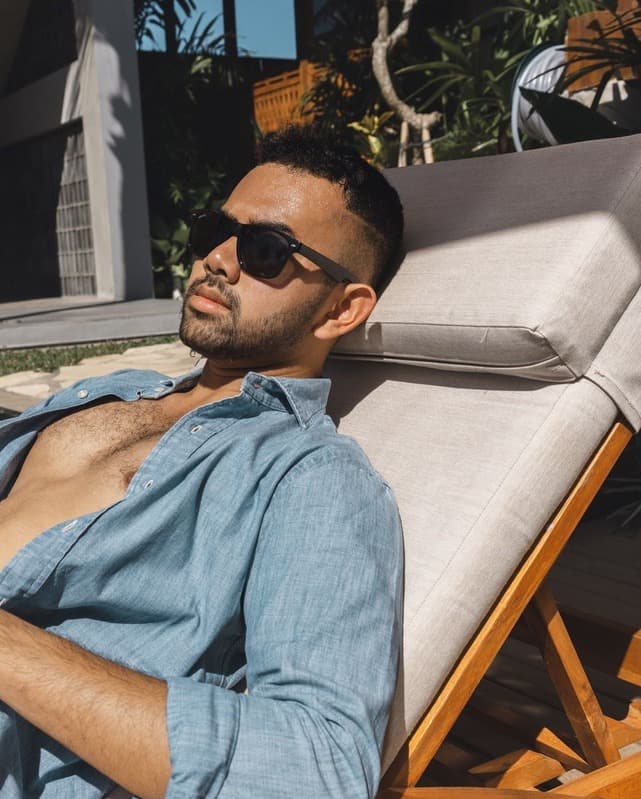 Lifestyle shoot — poolside lounging